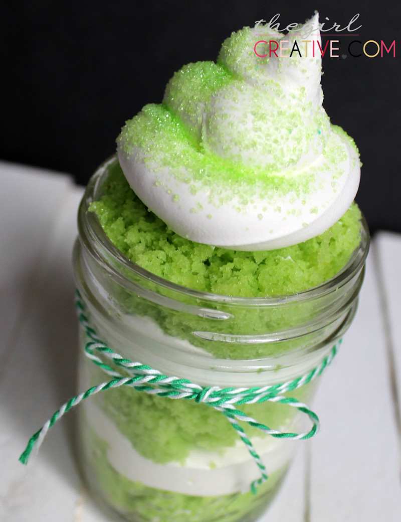 Desserts For St Patrick'S Day
 Low Fat St Patrick s Day Dessert The Girl Creative