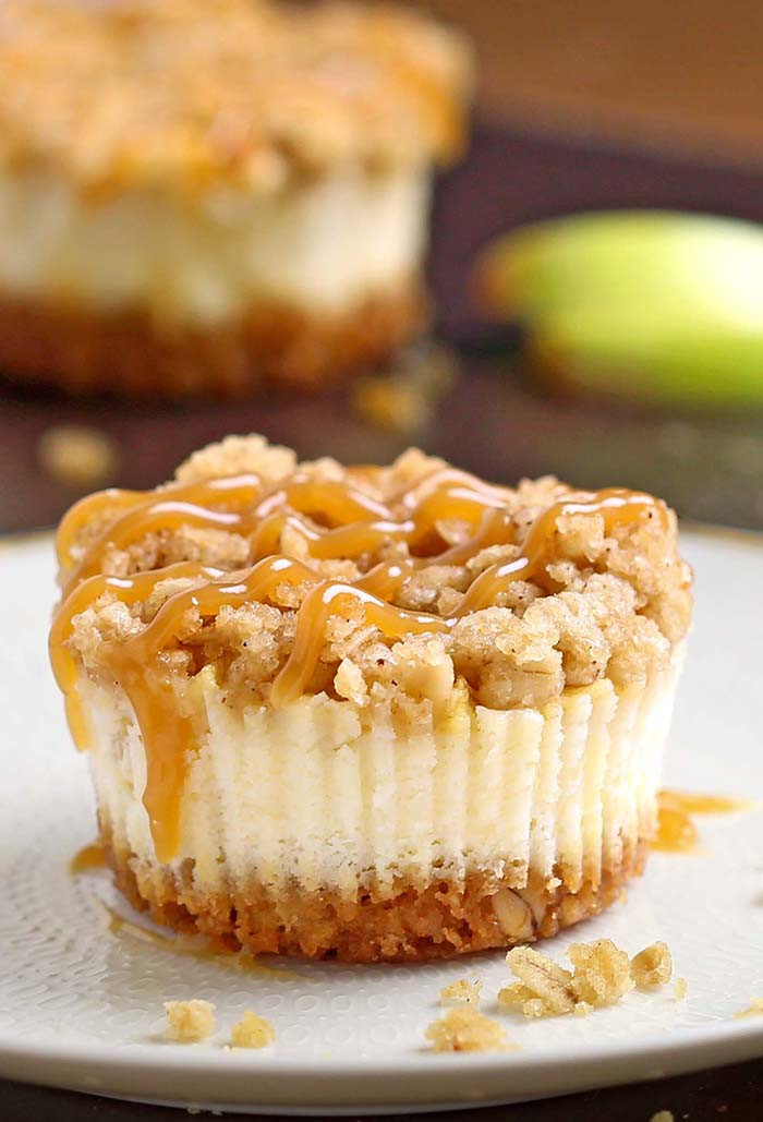 Desserts With Apples
 Caramel Apple Crisp Mini Cheesecakes Cakescottage