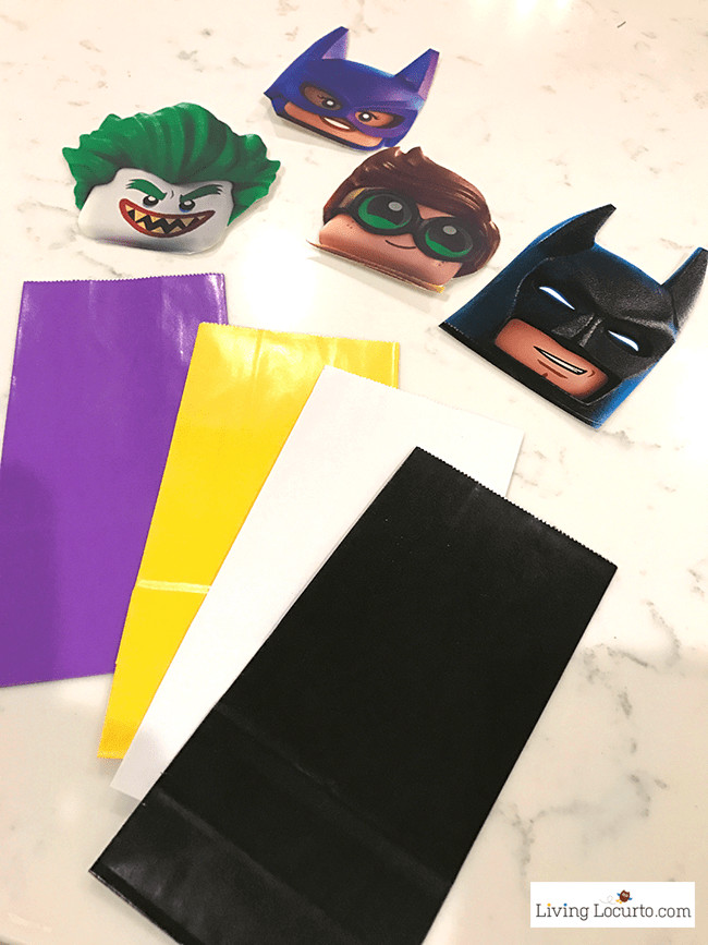 DIY Batman Gifts
 The LEGO Batman Movie DIY Party Treat Bags