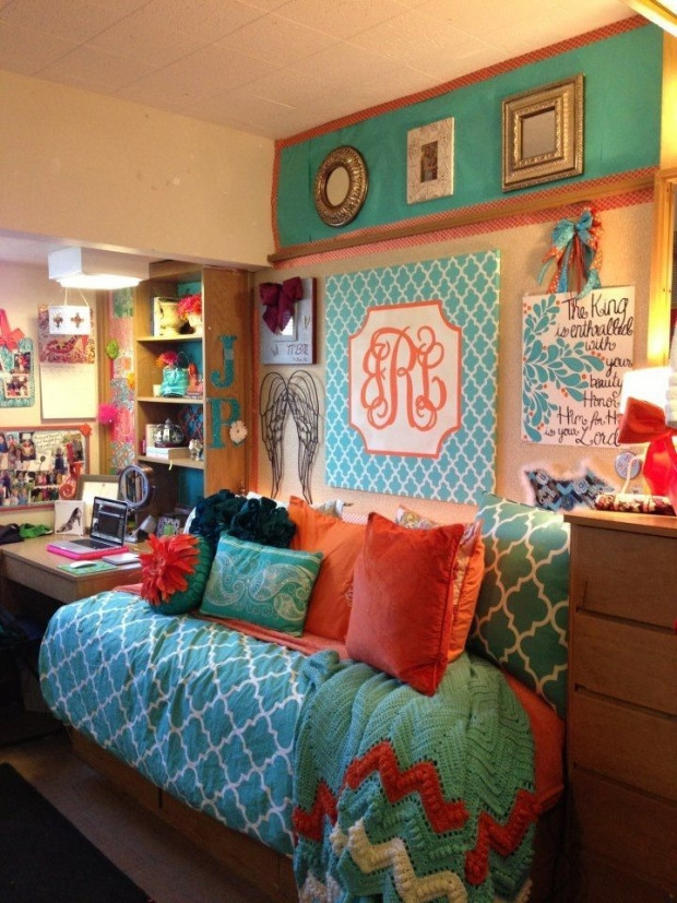 DIY College Decor
 The Best Dorm Decor Ideas Ever – PopTalk