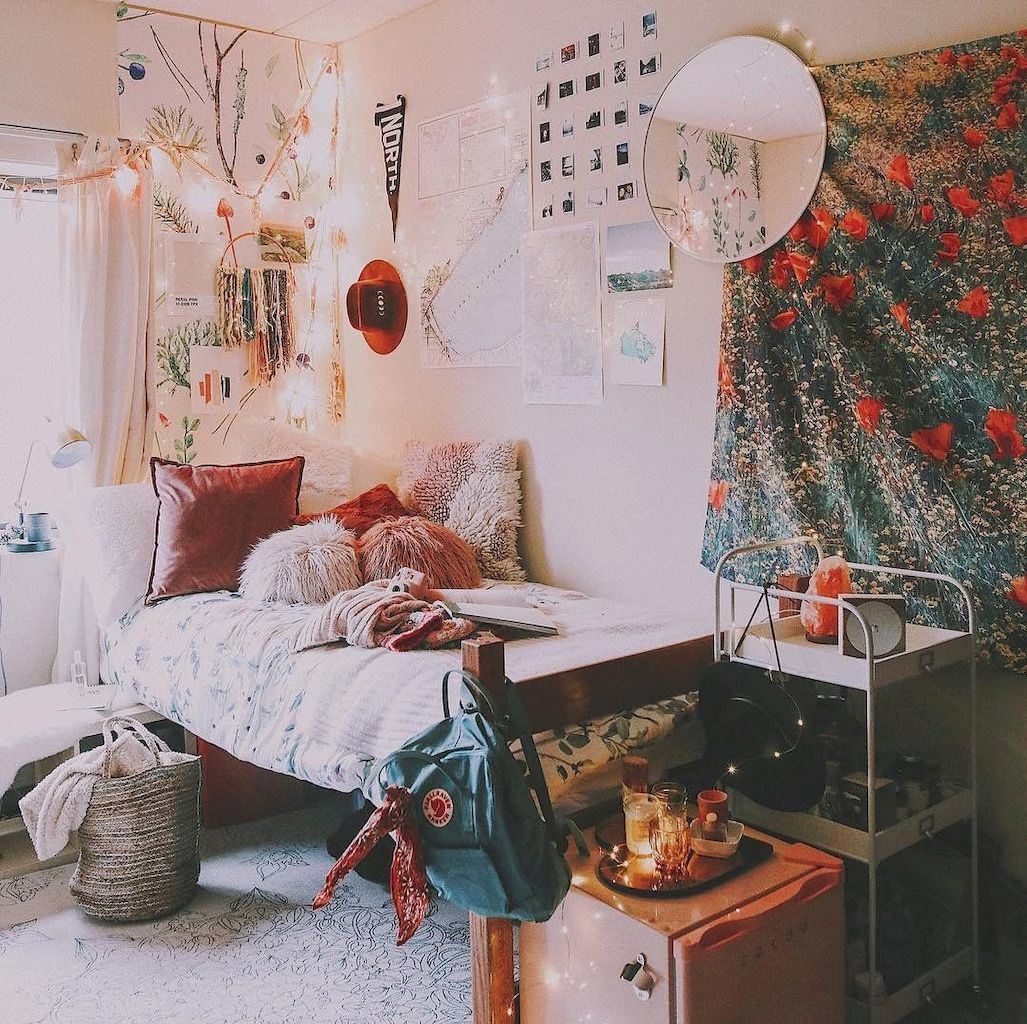 DIY College Dorm Decor
 Cute dorm room decorating ideas on a bud 59