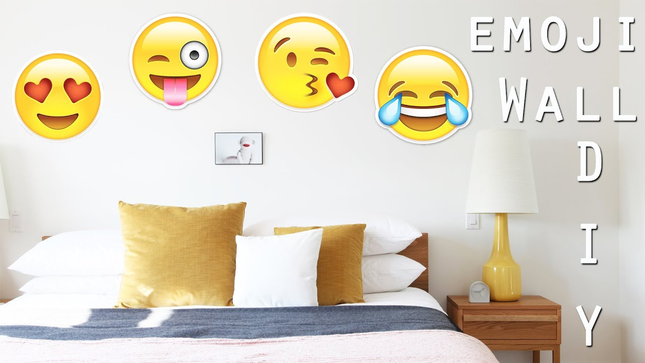 DIY Emoji Room Decor
 DIY Emoji Wall Decor Paper Emoji