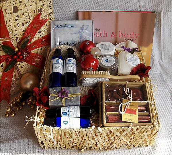 DIY Gift Baskets Ideas For Christmas
 35 Creative DIY Gift Basket Ideas for This Holiday Hative