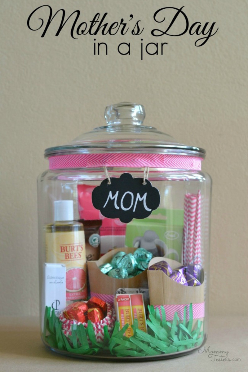 DIY Gifts For Your Mom
 DIY Gift Basket for Mom MomTrendsMomTrends