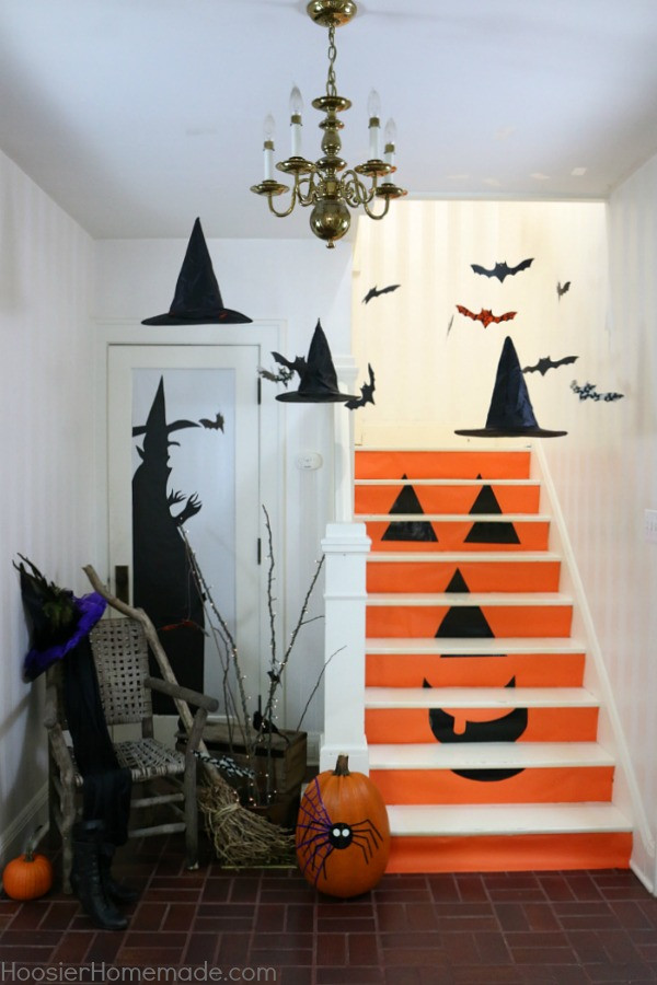 DIY Halloween Decor
 51 Cheap & Easy To Make DIY Halloween Decorations Ideas