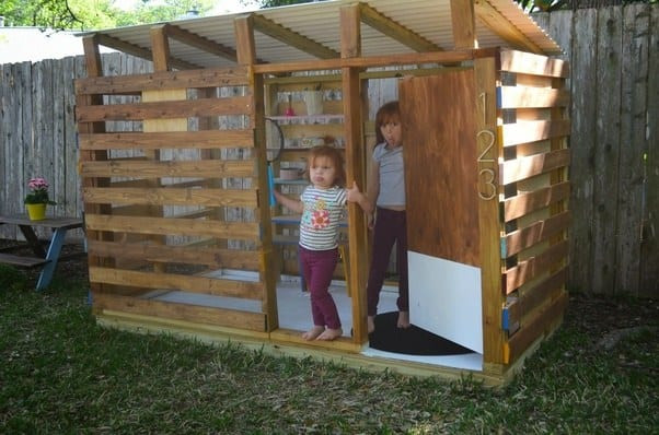 DIY Kids Outdoor Playhouse
 43 Free DIY Playhouse Plans That Children & Parents Alike