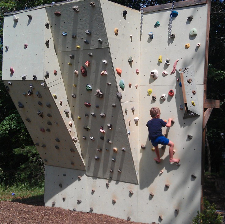 DIY Kids Rock Climbing Wall
 Backyard Climbing Wall