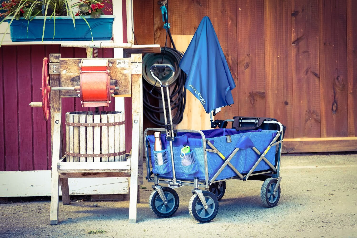 DIY Kids Wagon
 Utility Wagon The 4x4 of Strollers Bash & Co