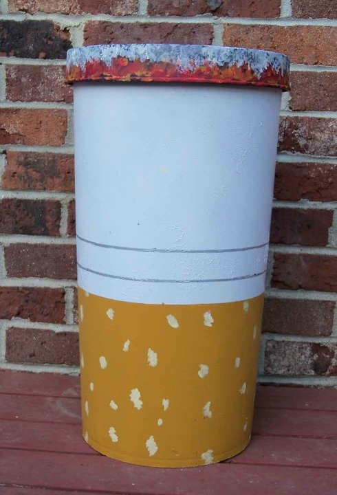DIY Outdoor Ashtray
 Pin on Trashy Art
