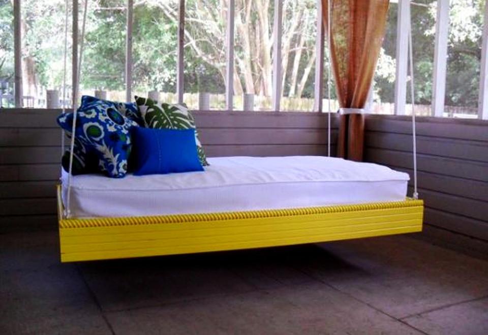 DIY Outdoor Hanging Bed
 12 DIY Swing Bed Ideas to Spruce Up Your Outdoor Space