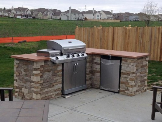 DIY Outdoor Kitchen Cabinets
 Redditor lukeyboy767 builds a low cost outdoor kitchen