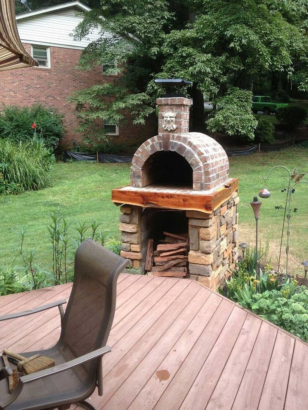 DIY Outdoor Oven
 20 Nice DIY Backyard Brick Barbecue Ideas