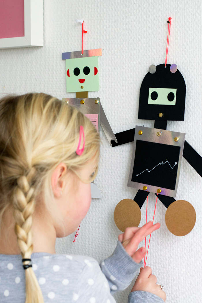 DIY Robot For Kids
 Project 178 DIY Robot puppets