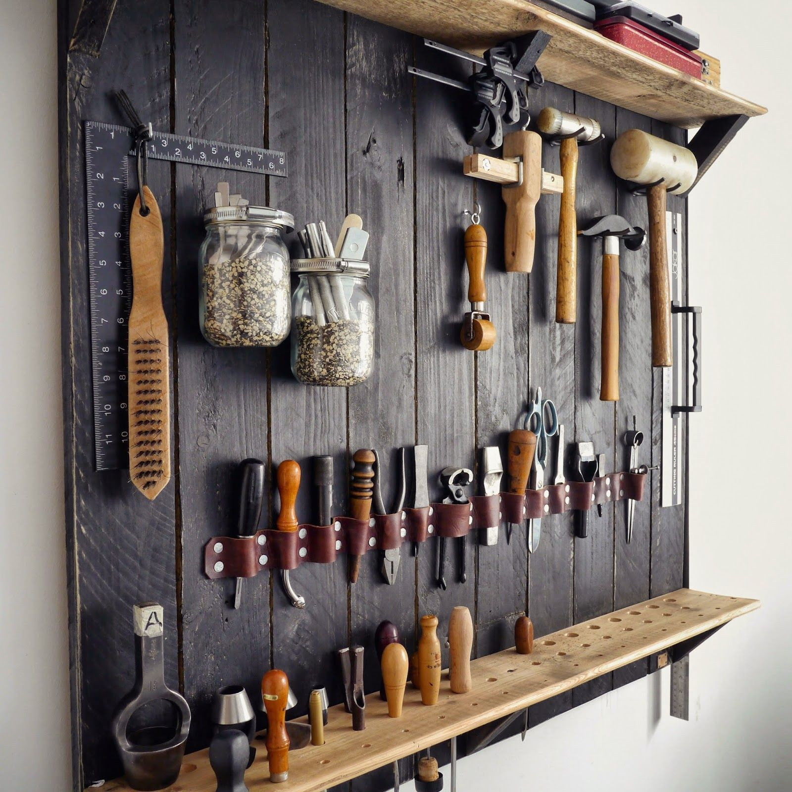 DIY Tool Organization
 Leatherworking Tool Storage casas 2016
