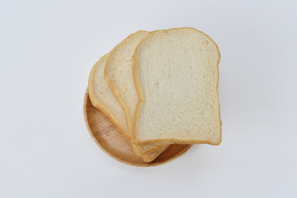 Does White Bread Have Fiber
 Foods That Cause Constipation