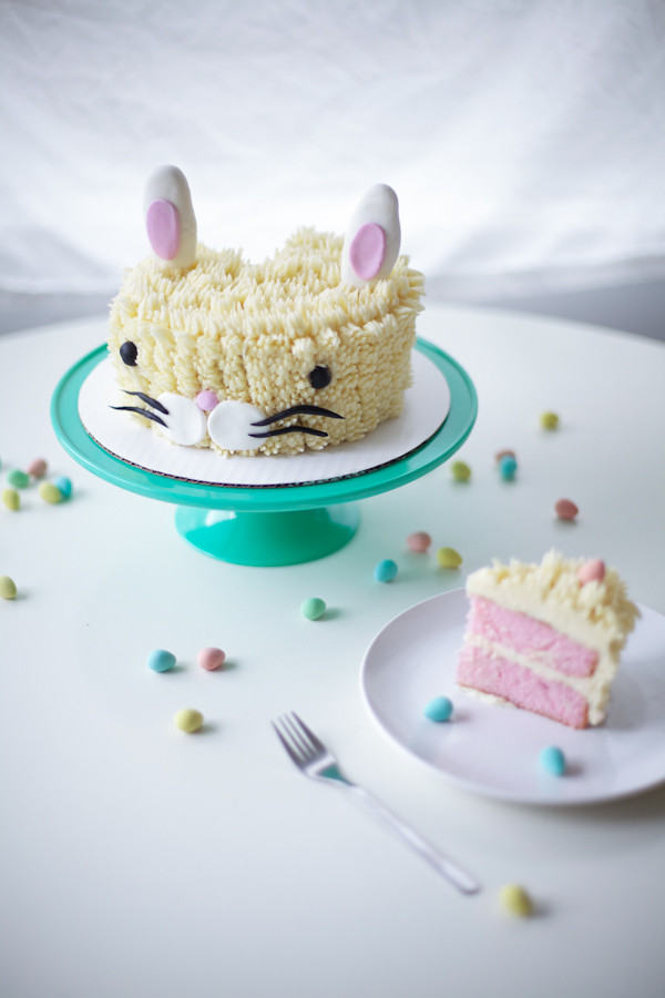 Easter Bunny Cake Ideas
 9 Adorable Easter Cake Ideas