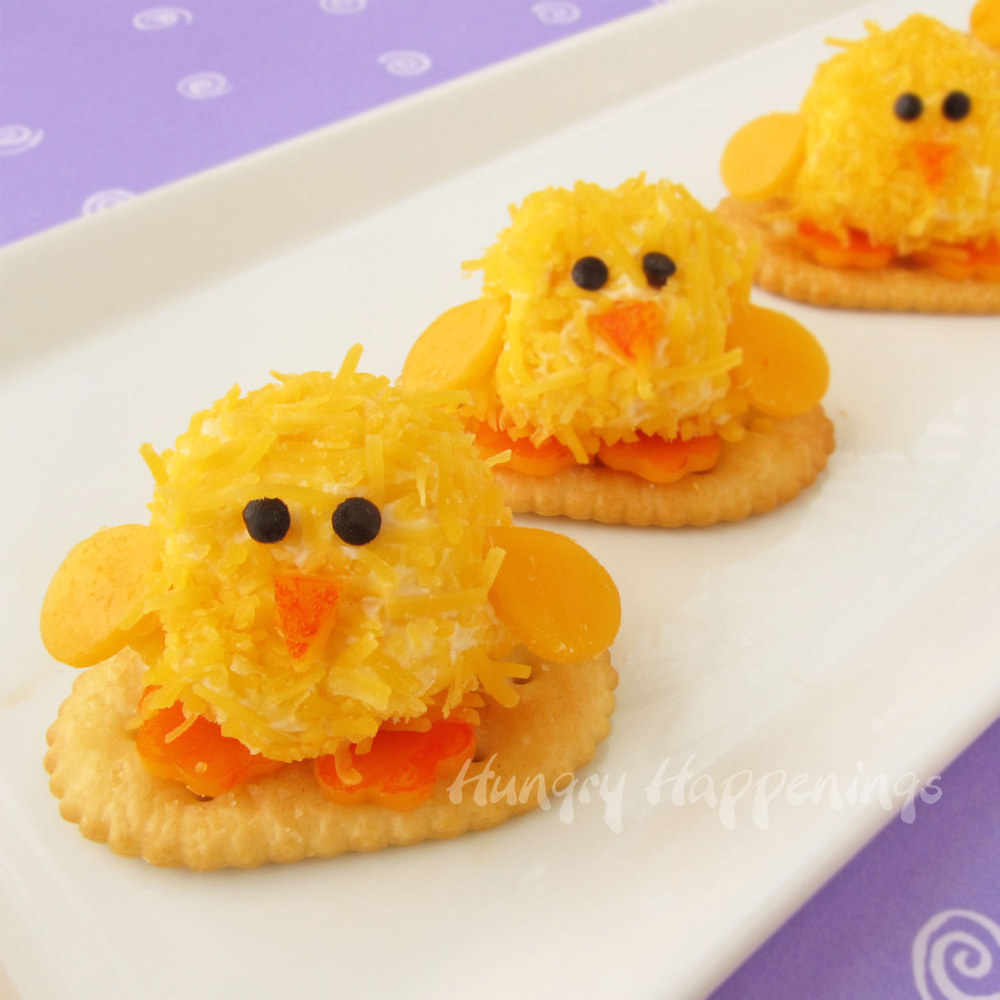 Easter Party Recipe Ideas
 Easter Appetizers Baby Chick Cheese Balls are so CUTE