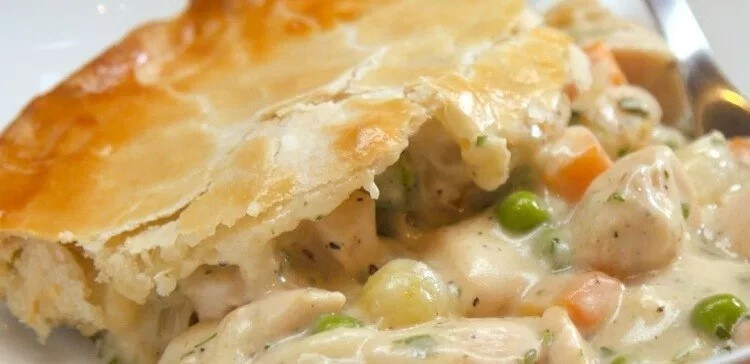 Easy Chicken Pot Pie Casserole
 Oven Baked Easy Chicken Pot Pie Casserole Recipe