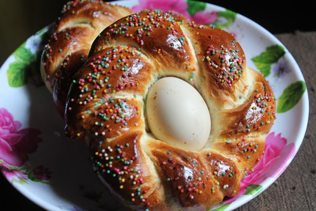 Easy Easter Bread Recipe
 YUMMY TUMMY Easy Easter Sweet Bread Recipe