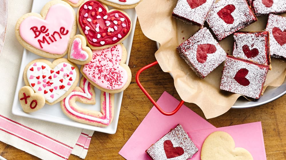 Easy Valentine'S Day Desserts
 12 Easy Valentine Desserts to ♥ Pillsbury
