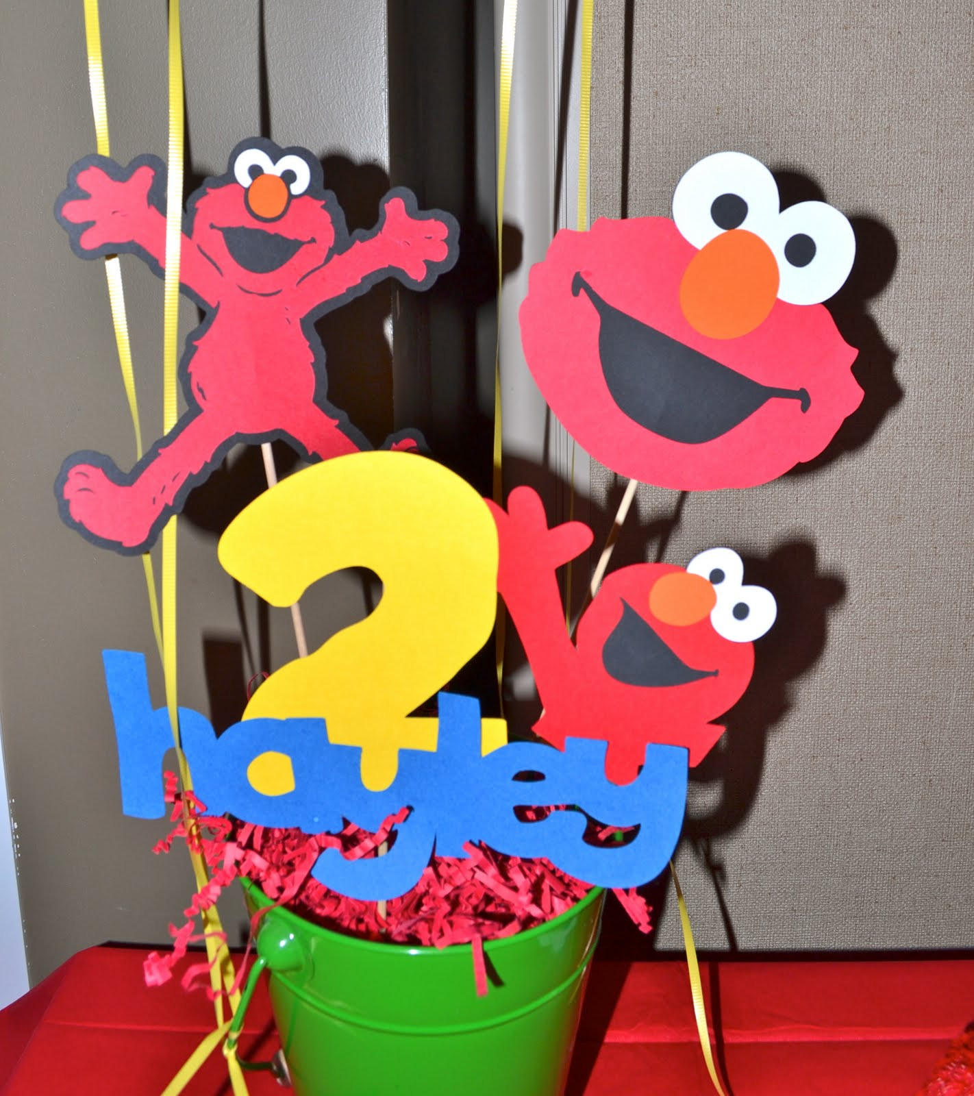 Elmo Birthday Decorations
 Buggy s Basement Elmo Birthday Party