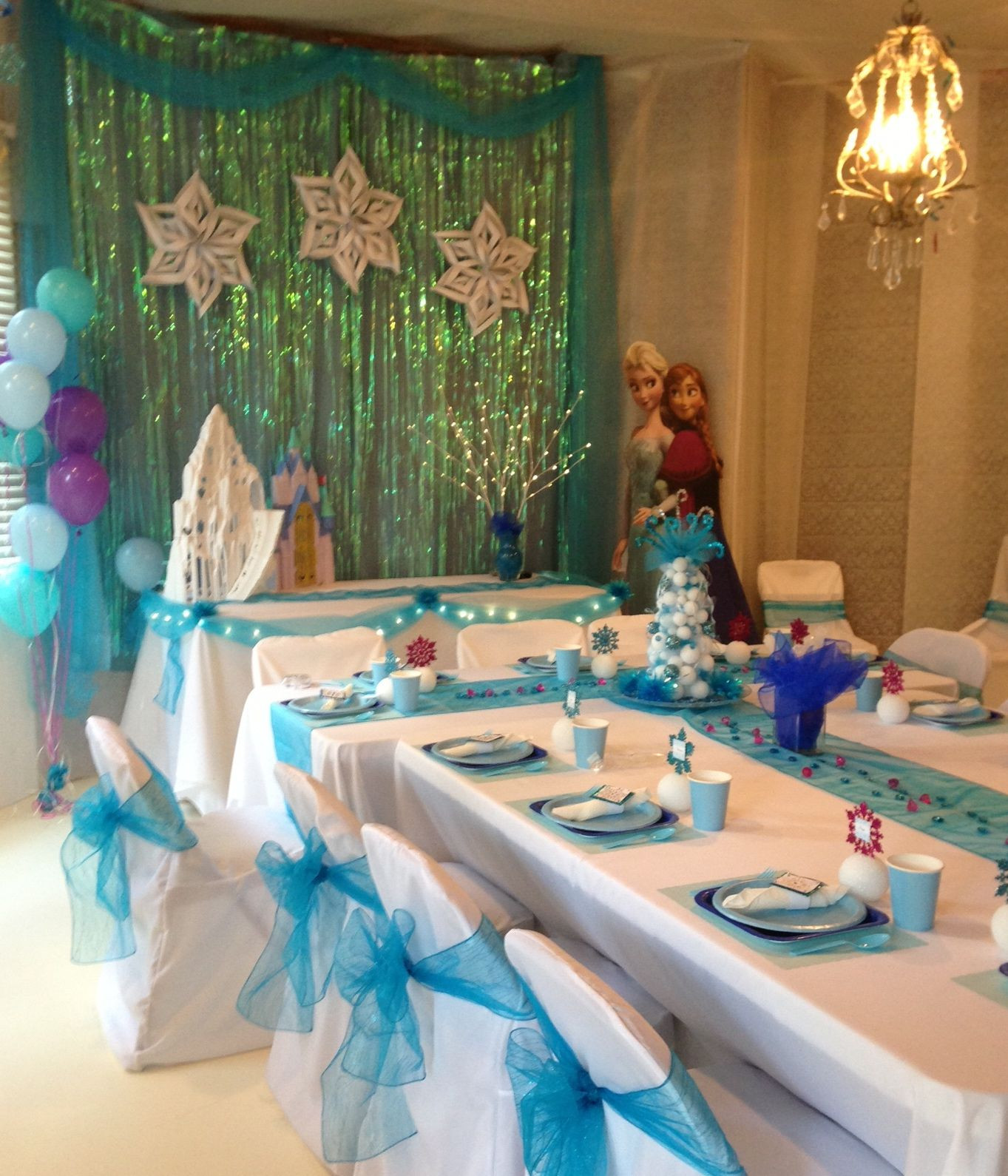 Elsa Birthday Decorations
 Disney Frozen Party with Stand Up Elsa and Anna