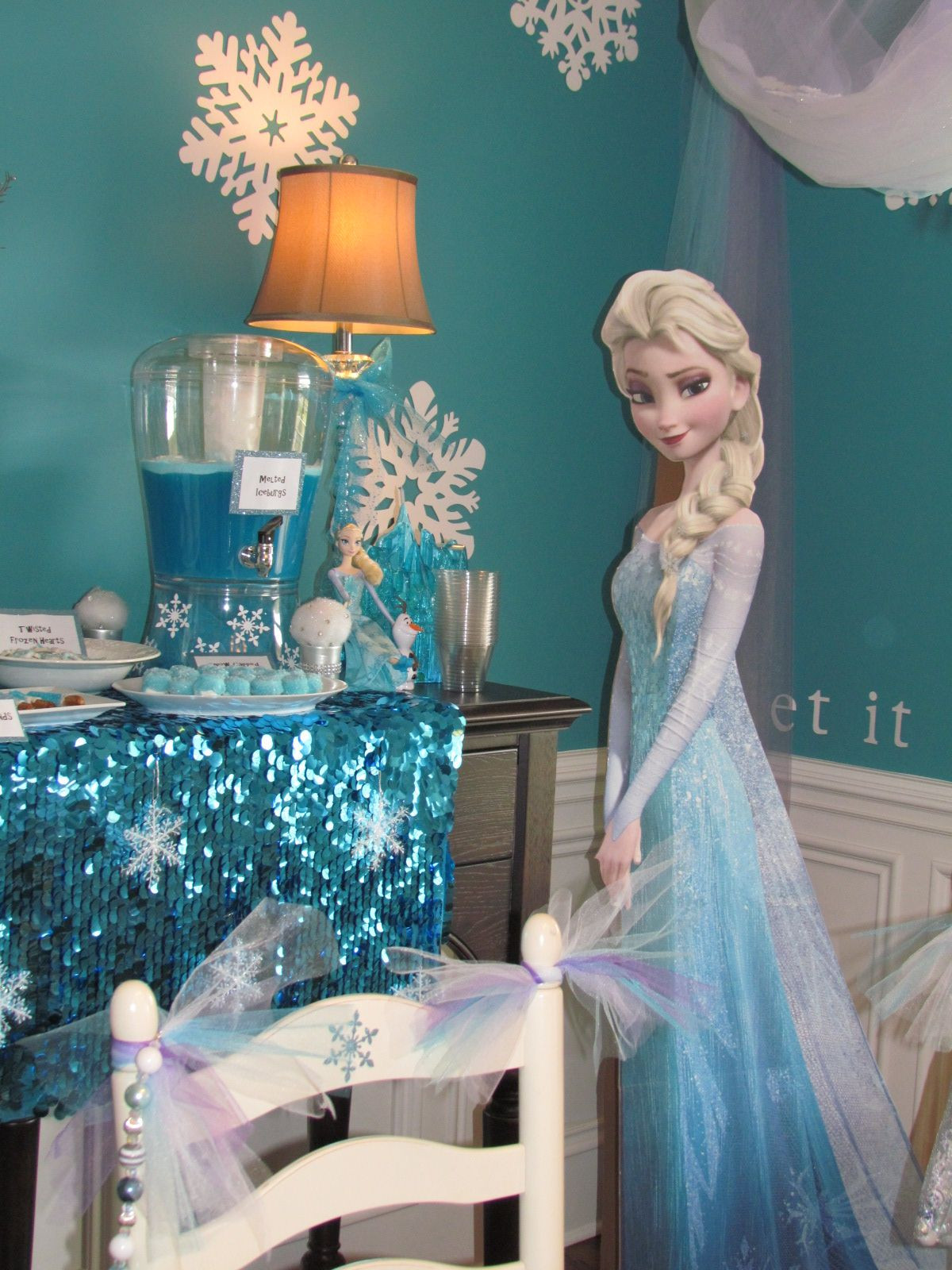 Elsa Birthday Decorations
 Frozen Birthday Party Elsa Elsa cutout was a fabulous