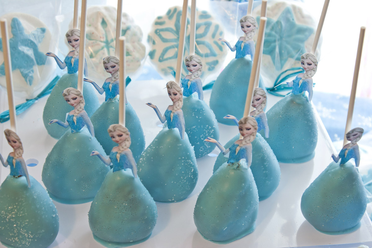 Elsa Birthday Decorations
 Disney’s Frozen party