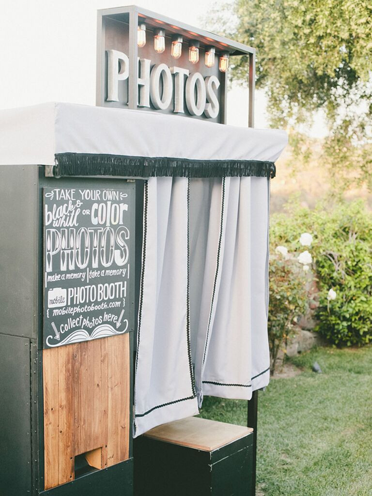 Engagement Party Photo Booth Ideas
 15 Booth Ideas for a Fun Wedding Reception