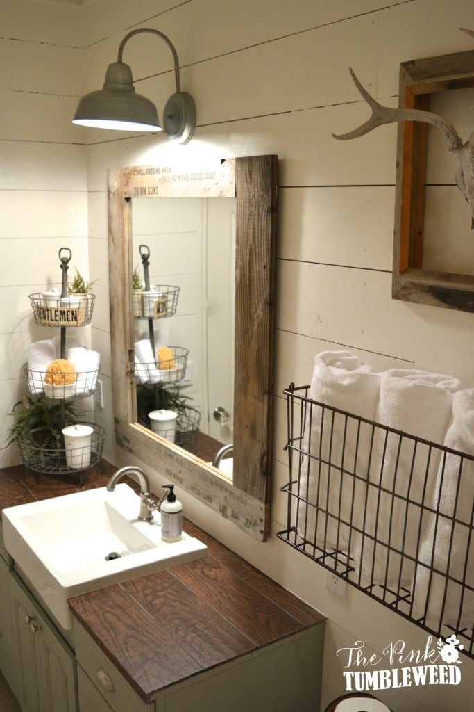 Farmhouse Bathroom Designs
 Essential Elements of a Farmhouse Bathroom