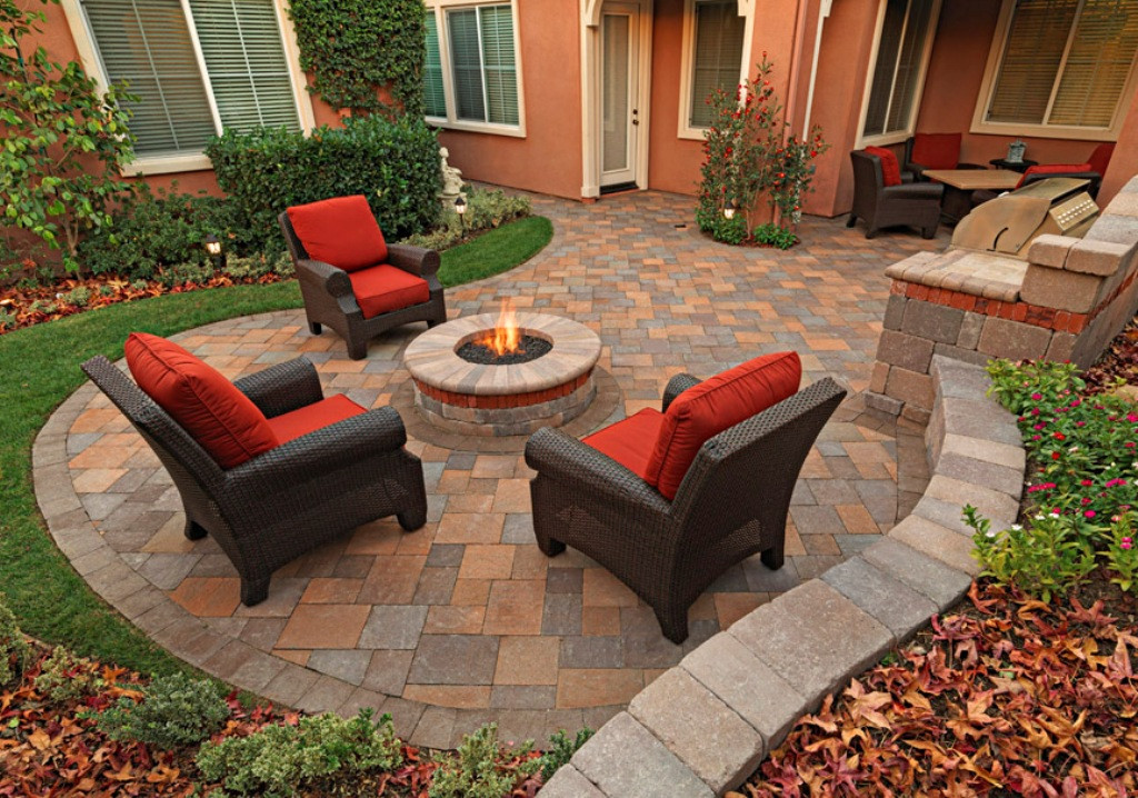 Fire Pits For Patio
 5 Gorgeous Outdoor Rooms to Enhance Your Backyard