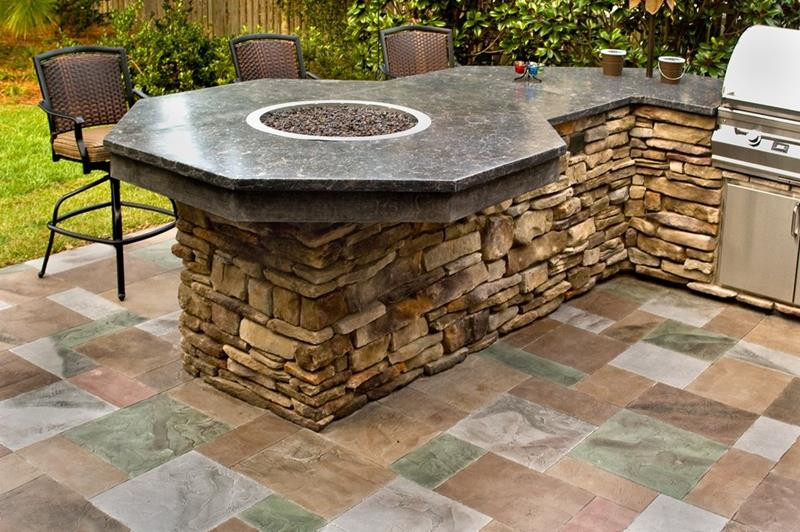 Firepit Kitchen And Bar
 25 Outdoor Kitchen Designs That Will Light Up Your Grill