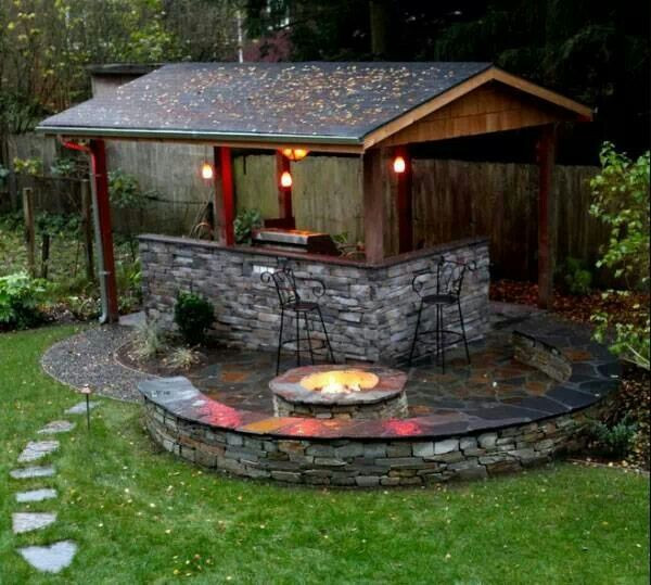 Firepit Kitchen And Bar
 Outdoor Kitchen with Fire Pit half circle Wall with