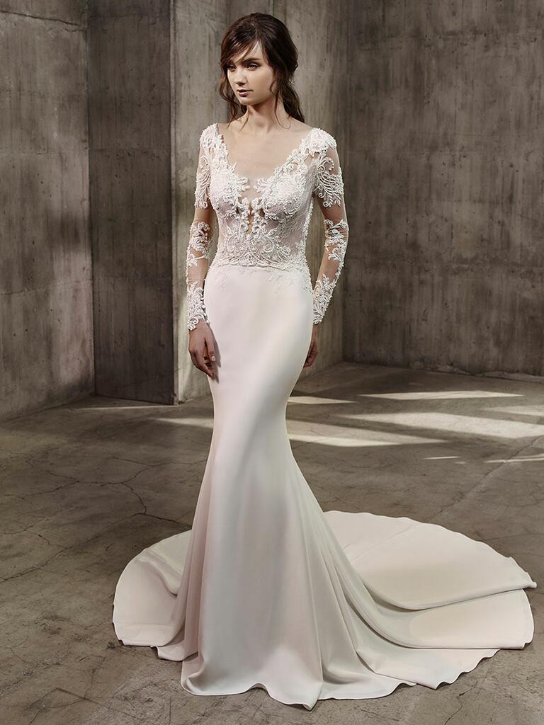 Form Fitting Wedding Dress
 Badgley Mischka Fall 2017 Collection Bridal Fashion Week