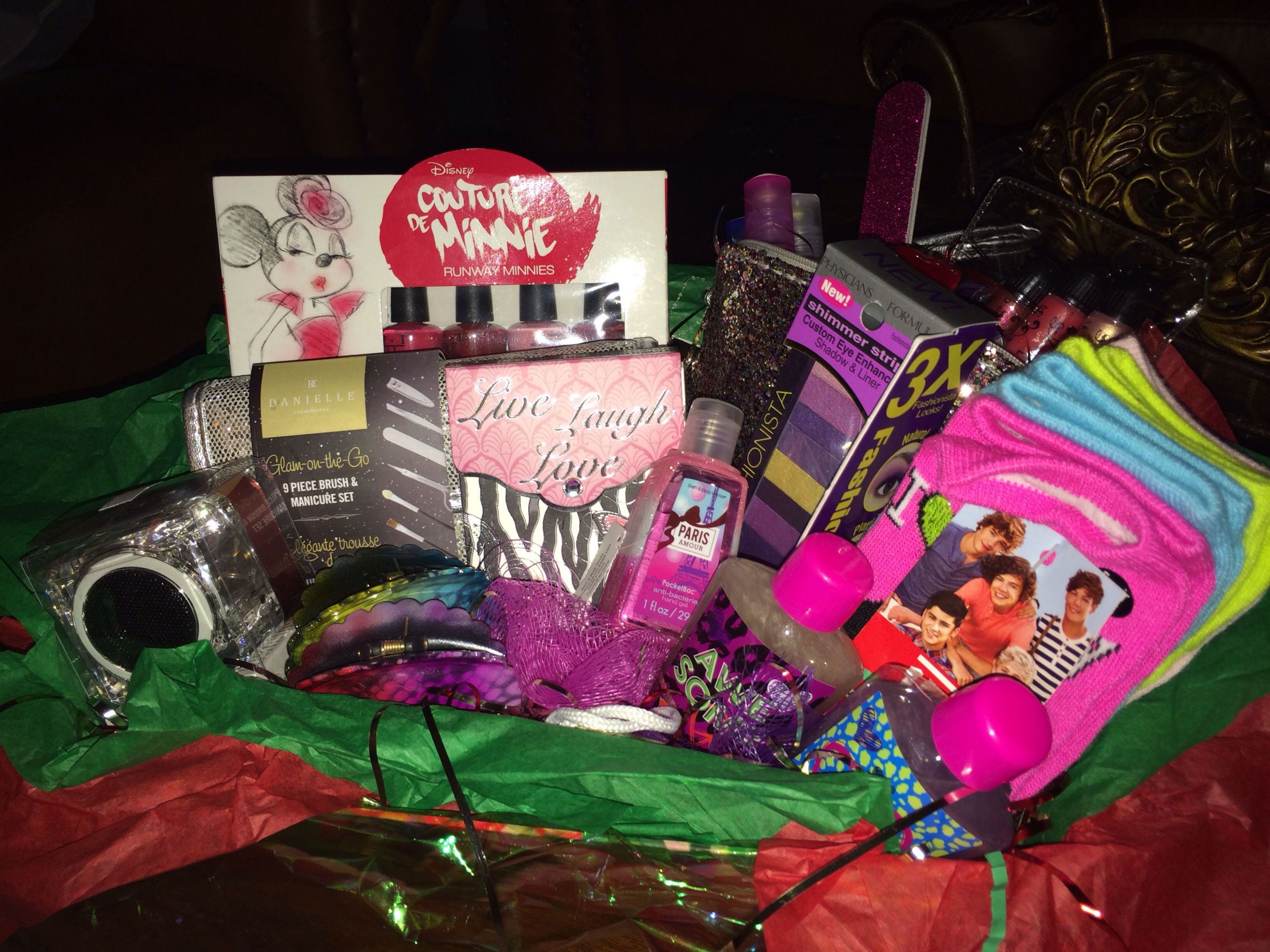 Gift Basket For Teenage Girl Ideas
 Pin on Gift baskets
