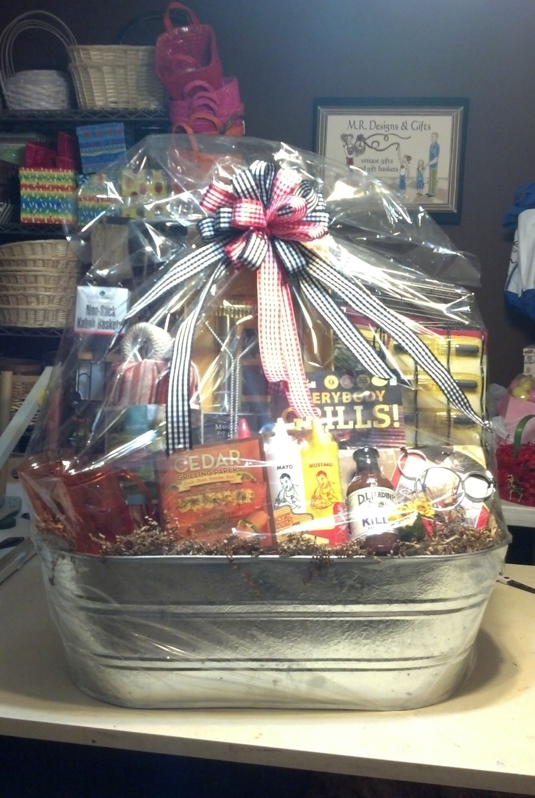 Gift Basket Ideas For Silent Auction
 Special Event and Silent Auction Gift Basket Ideas by M R