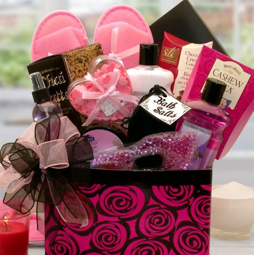 Gift Box Ideas For Girlfriend
 Girlfriend Gift Baskets