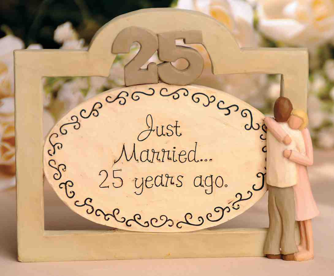 Gift Ideas For 25Th Wedding Anniversary
 25Th Wedding Anniversary Gifts For Parents Wedding and