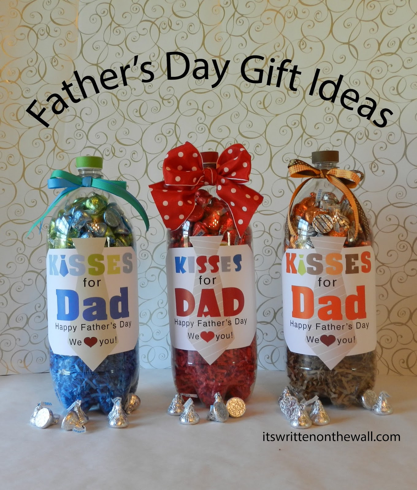 Gift Ideas For Dad From Kids
 It s Written on the Wall Fathers Day Gift Ideas For the