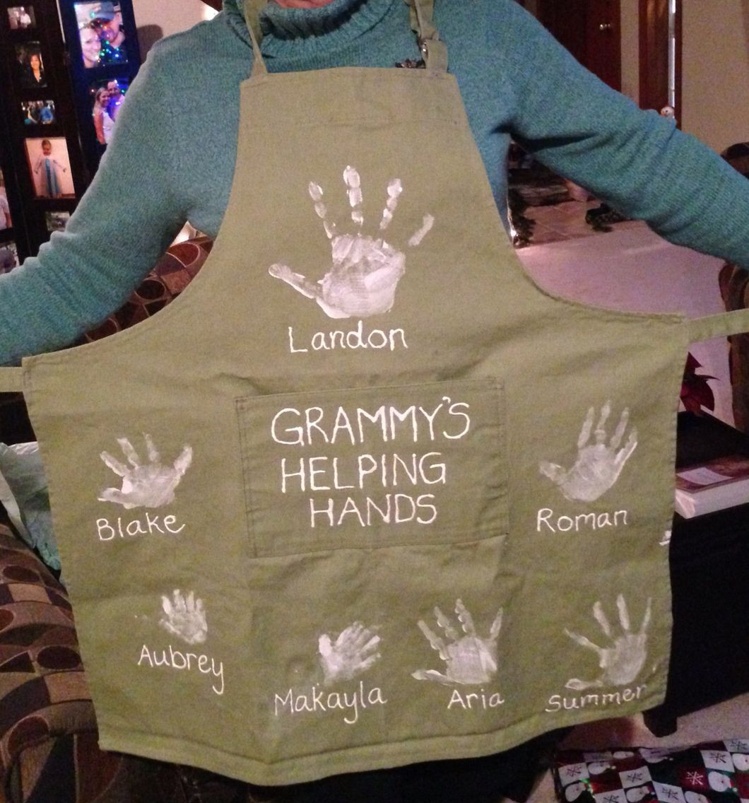 Gift Ideas For Grandmother
 Handprint apron t for Grandma GIFT IDEAS