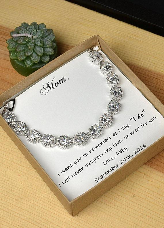 Gift Ideas For Mother Of The Bride
 Wedding braceletMother of the Bride Gift Personalized
