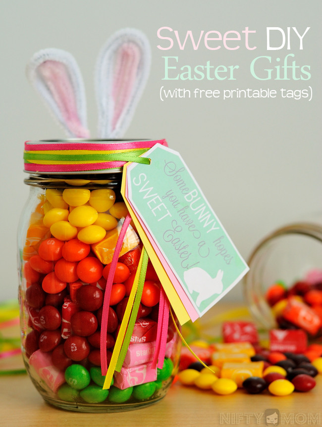 Gifts For Easter
 2 Sweet DIY Easter Gift Ideas with Printable Tags