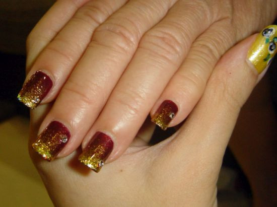 Gold Wedding Nails
 Top 50 Golden Wedding Nail Designs
