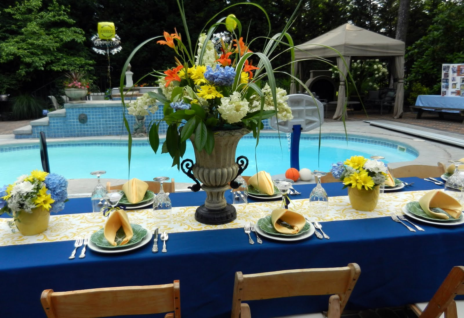 Graduation Party Table Setting Ideas
 A Perfect Setting A Setting for Graduation