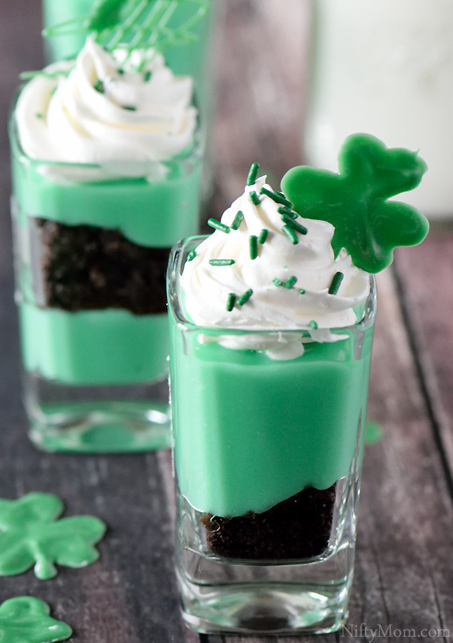 Green Desserts For St Patrick'S Day
 No Bake Mint Free St Patrick s Day Dessert