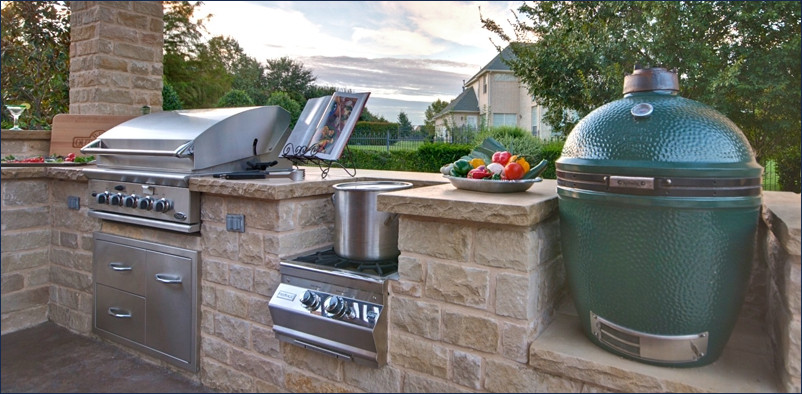 Green Egg Outdoor Kitchen
 Love this with more counter space in between to work