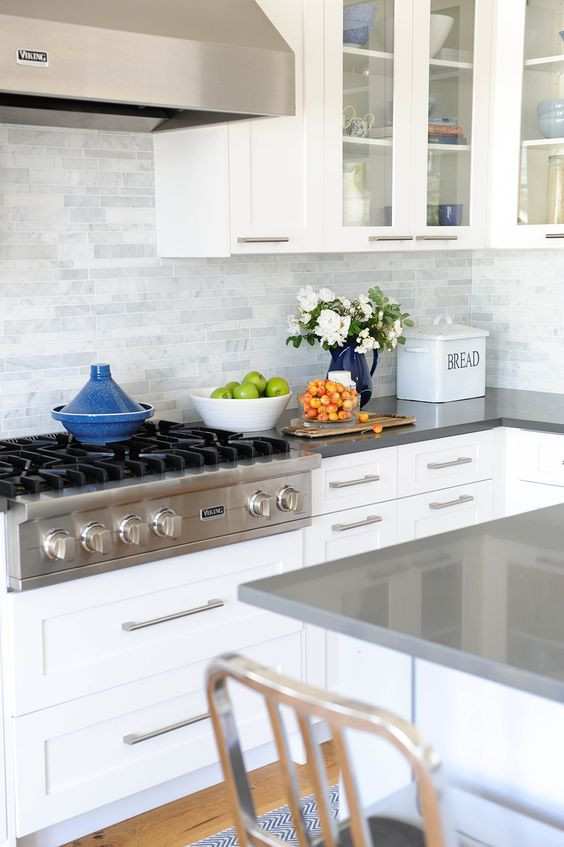 Grey Backsplash Kitchen
 25 Marble Kitchen Backsplashes For A Refined Touch DigsDigs