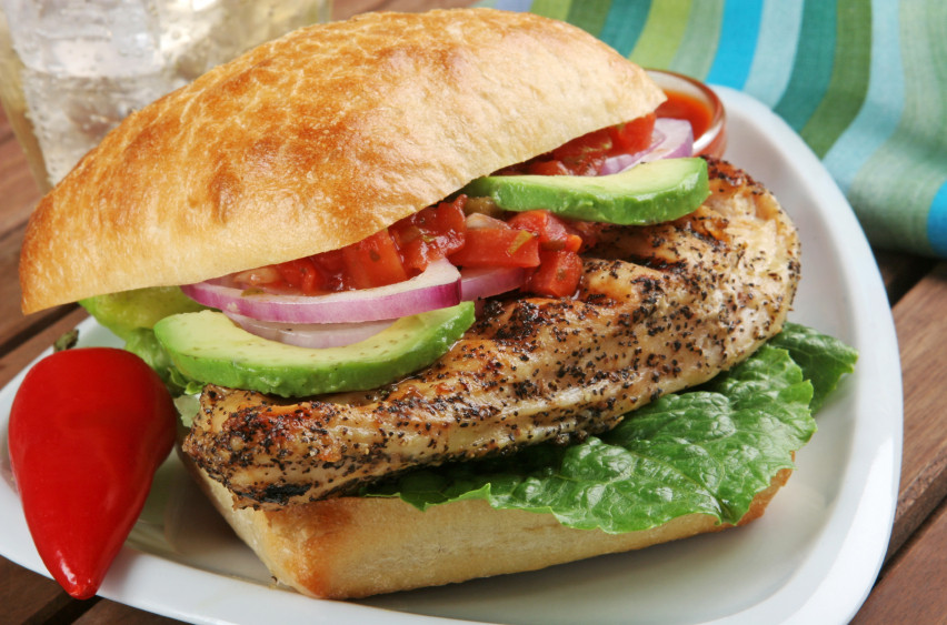 Grilled Bbq Chicken Sandwich
 Grilled Chicken Sandwiches with Pesto Mayonnaise and