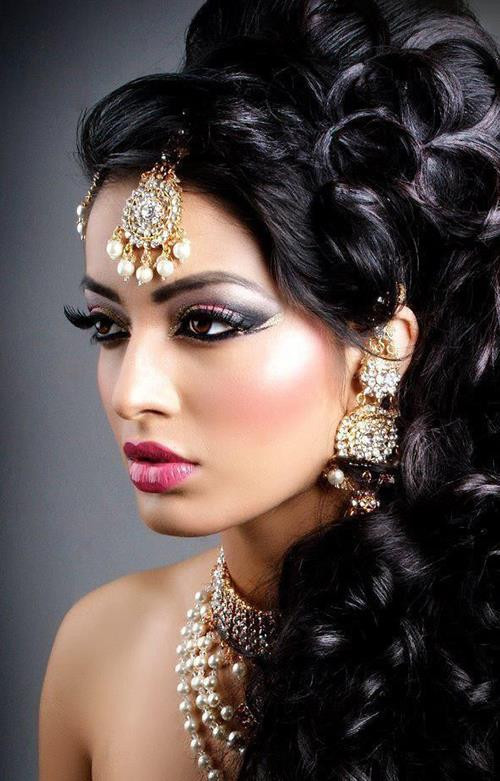 Hairstyle For Indian Wedding
 20 Gorgeous Indian Wedding Hairstyle Ideas