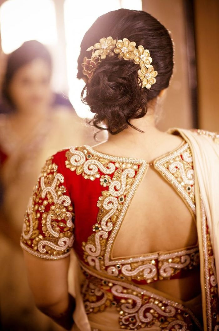 Hairstyle For Indian Wedding
 The ly 8 Indian Bridal Hairstyles You Need to See for